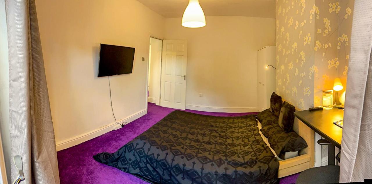 Bed and Breakfast Wolves Living à Bushbury Extérieur photo
